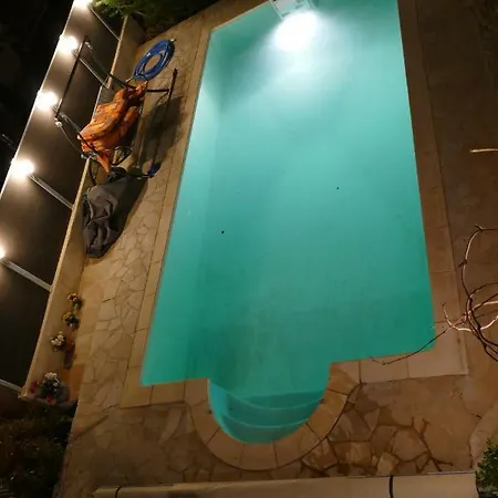 Les Hauts De Holiday home Reillanne