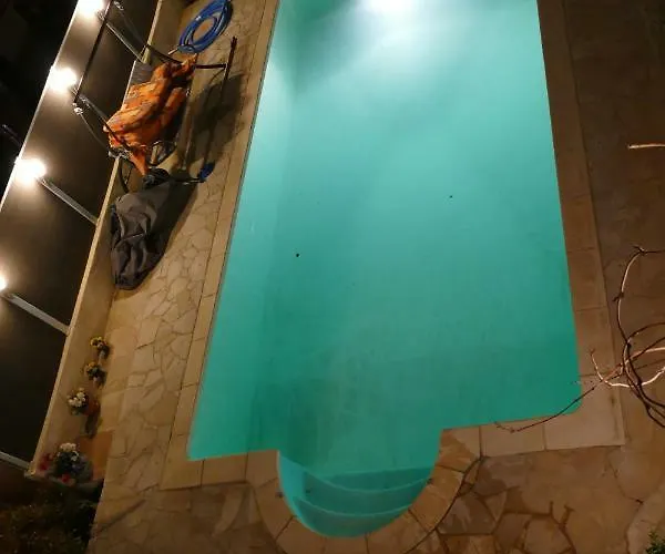 Les Hauts De بيت للعطل Reillanne